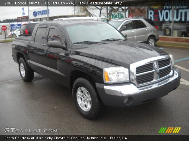 2005 Dodge Dakota SLT Quad Cab 4x4 in Black