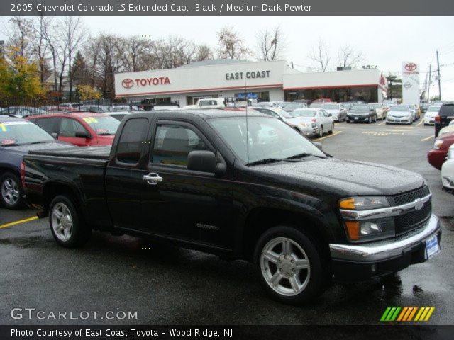2005 Chevrolet Colorado LS Extended Cab in Black