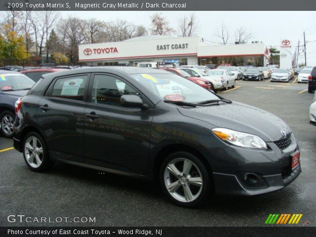 2009 Toyota Matrix S in Magnetic Gray Metallic