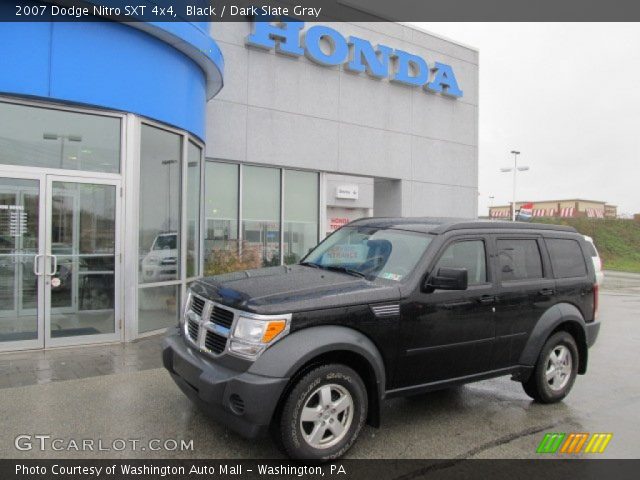 2007 Dodge Nitro SXT 4x4 in Black