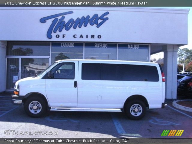 2011 Chevrolet Express LT 3500 Passenger Van in Summit White