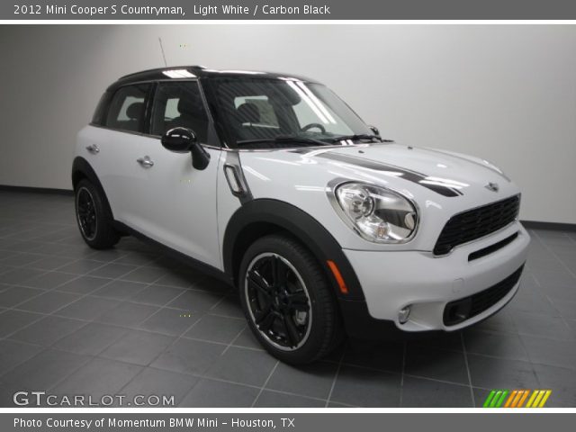 2012 Mini Cooper S Countryman in Light White