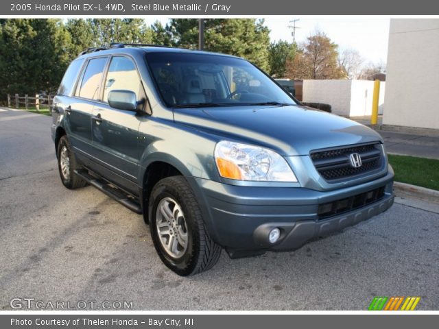 2005 Blue honda pilot