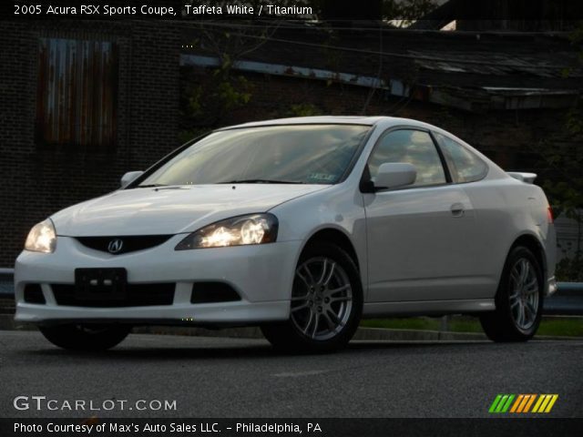 2005 Acura RSX Sports Coupe in Taffeta White