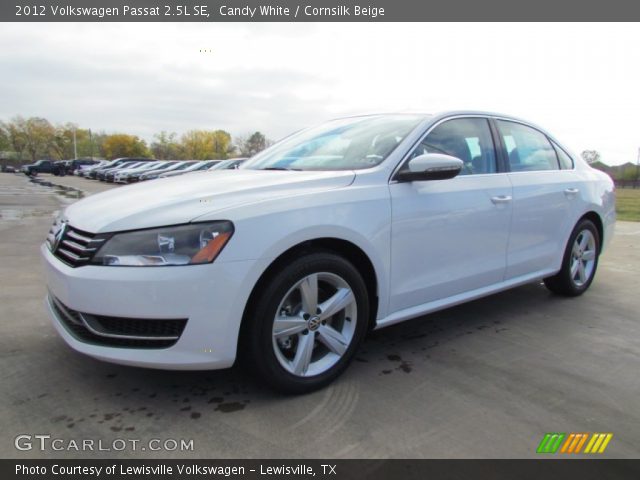 2012 Volkswagen Passat 2.5L SE in Candy White