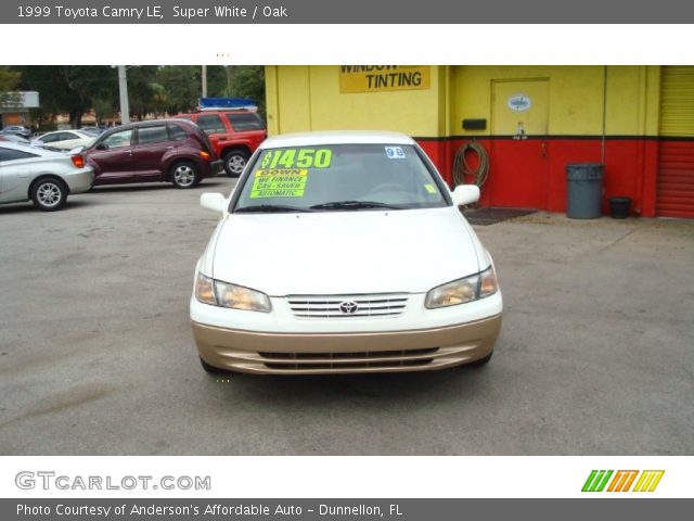1999 Toyota Camry LE in Super White