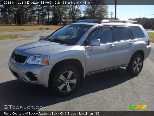 2011 Mitsubishi Endeavor SE AWD in Quick Silver Metallic