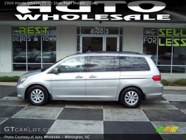 2009 Honda Odyssey EX-L in Silver Pearl Metallic