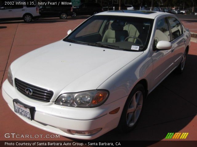 2002 Infiniti I 35 in Ivory Pearl