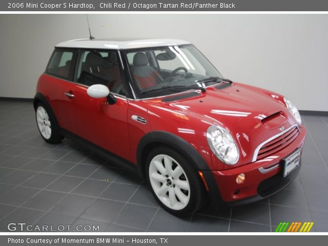 2006 Mini Cooper S Hardtop in Chili Red