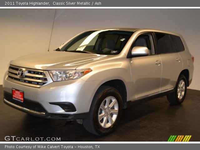 2011 Toyota Highlander  in Classic Silver Metallic