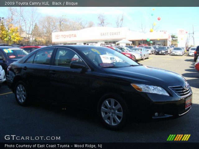 2009 Toyota Camry XLE in Black