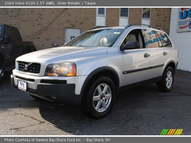 2004 Volvo XC90 2.5T AWD in Silver Metallic