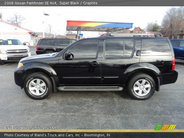 2008 Nissan Pathfinder SE 4x4 in Super Black