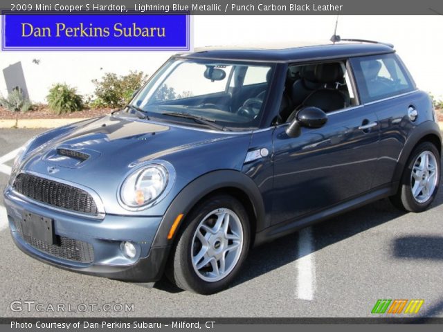 2009 Mini Cooper S Hardtop in Lightning Blue Metallic