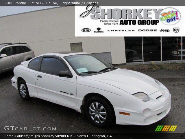 2000 Pontiac Sunfire GT Coupe in Bright White