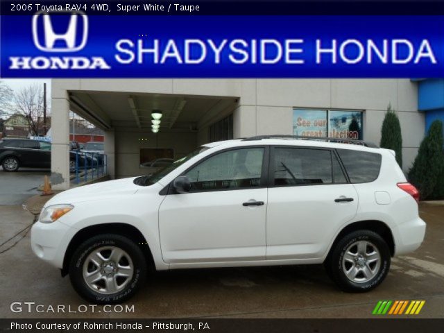 2006 Toyota RAV4 4WD in Super White