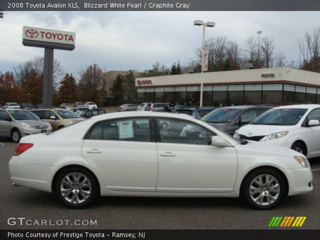 2008 Toyota Avalon XLS in Blizzard White Pearl