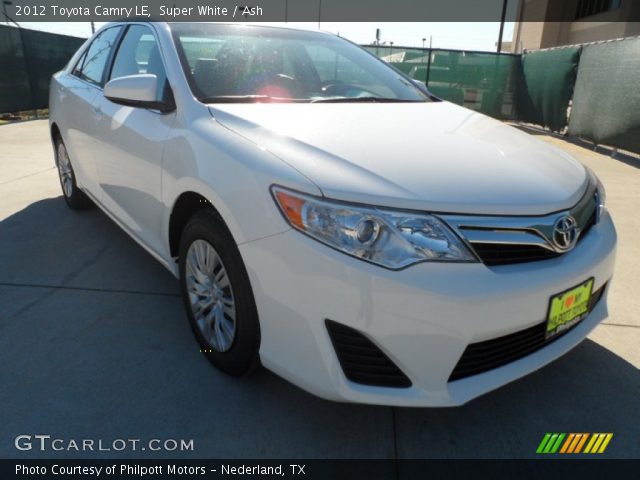 2012 Toyota Camry LE in Super White