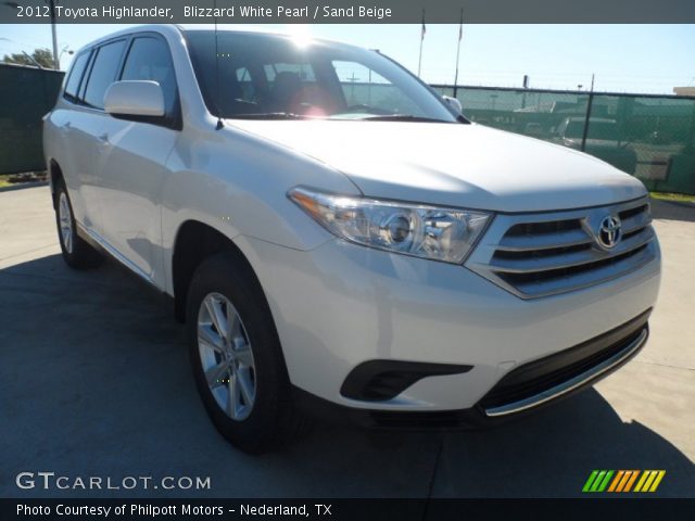 2012 Toyota Highlander  in Blizzard White Pearl