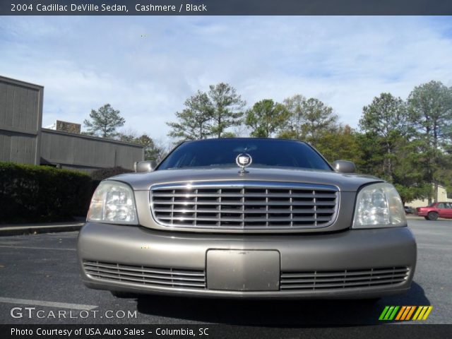 2004 Cadillac DeVille Sedan in Cashmere