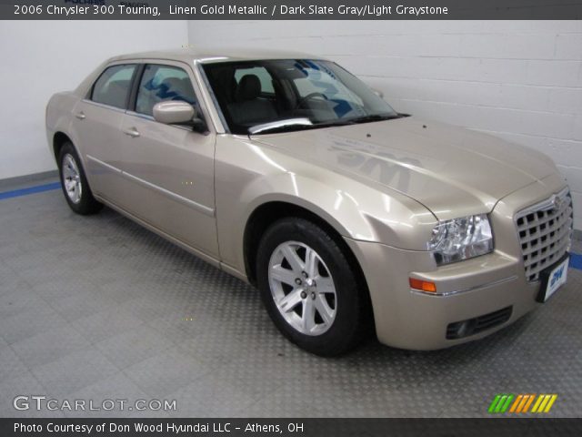 2006 Chrysler 300 Touring in Linen Gold Metallic