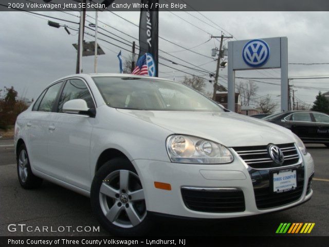 2009 Volkswagen Jetta SE Sedan in Candy White