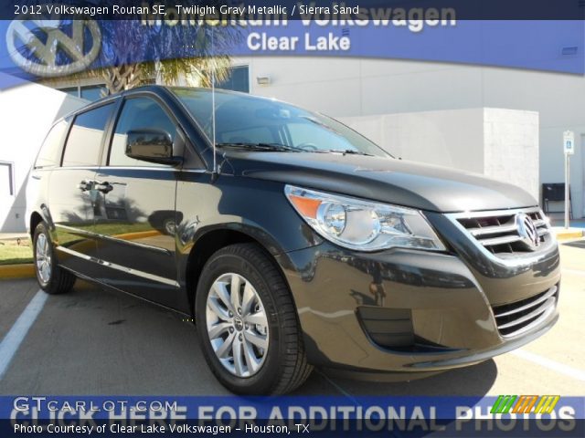 2012 Volkswagen Routan SE in Twilight Gray Metallic
