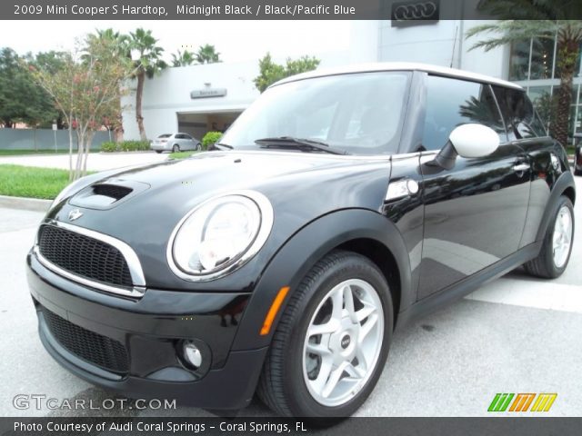 2009 Mini Cooper S Hardtop in Midnight Black