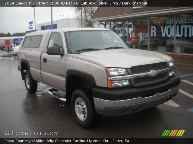 2004 Chevrolet Silverado 2500HD Regular Cab 4x4 in Silver Birch
