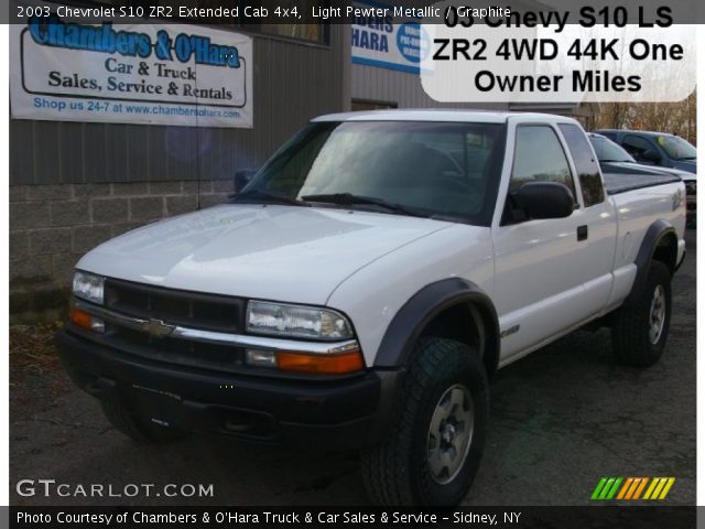2003 Chevrolet S10 ZR2 Extended Cab 4x4 in Light Pewter Metallic