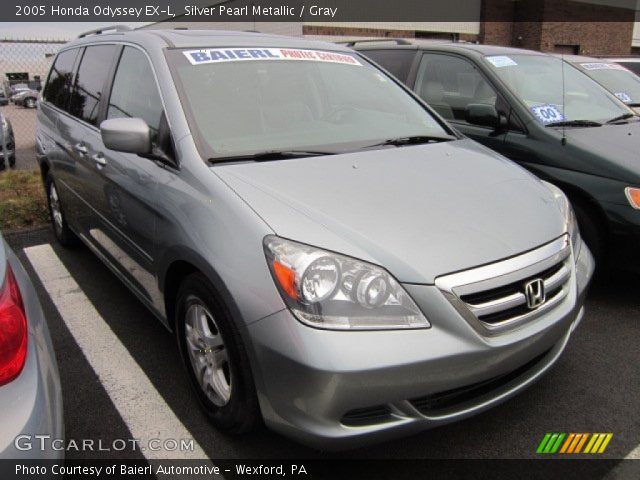 2005 Honda Odyssey EX-L in Silver Pearl Metallic