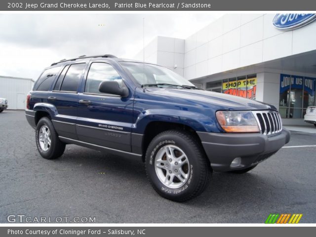 2002 Jeep Grand Cherokee Laredo in Patriot Blue Pearlcoat