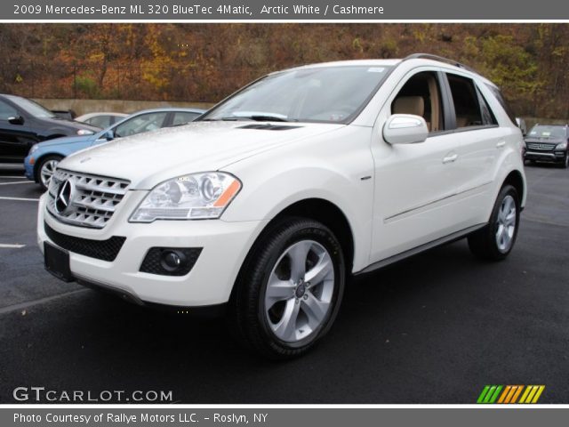 2009 Mercedes-Benz ML 320 BlueTec 4Matic in Arctic White