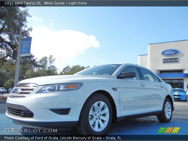 2012 Ford Taurus SE in White Suede