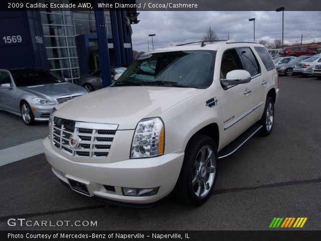 2009 Cadillac Escalade AWD in White Diamond