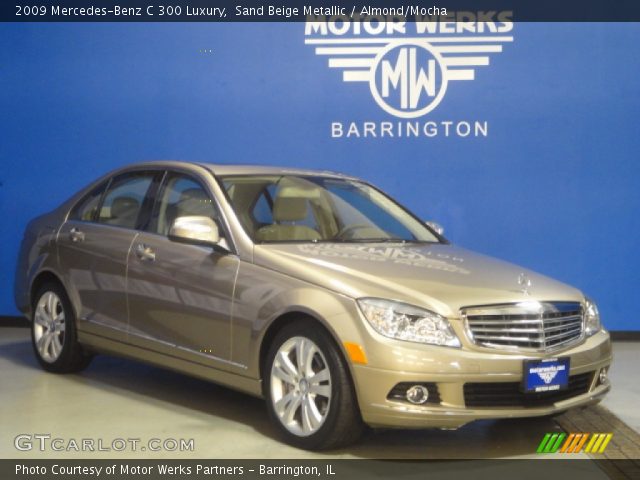 2009 Mercedes-Benz C 300 Luxury in Sand Beige Metallic