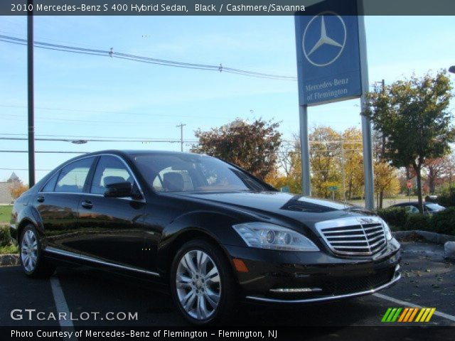 2010 Mercedes-Benz S 400 Hybrid Sedan in Black