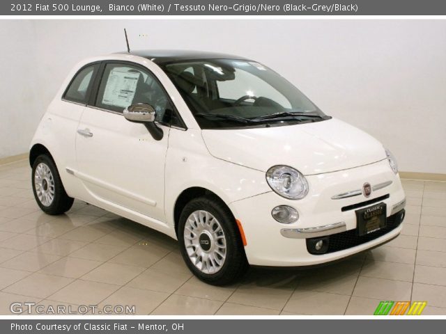 2012 Fiat 500 Lounge in Bianco (White)