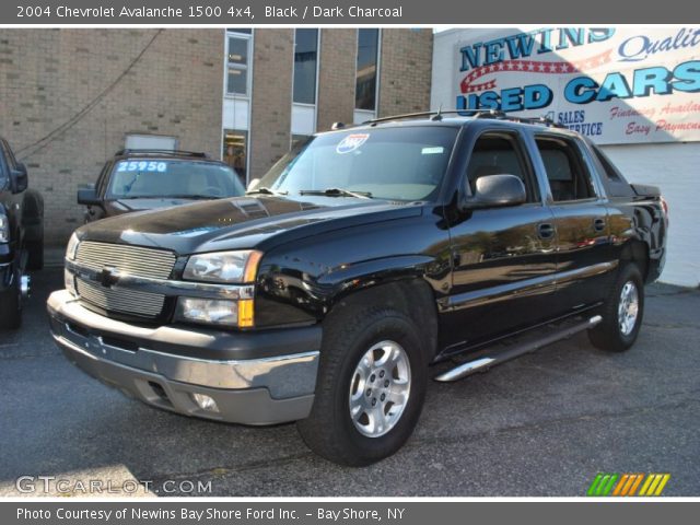 2004 Chevrolet Avalanche 1500 4x4 in Black