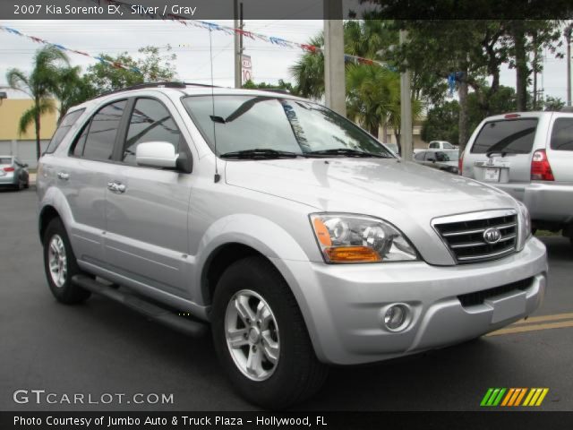 2007 Kia Sorento EX in Silver