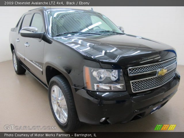 2009 Chevrolet Avalanche LTZ 4x4 in Black