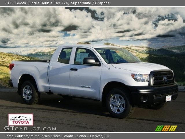 2012 Toyota Tundra Double Cab 4x4 in Super White