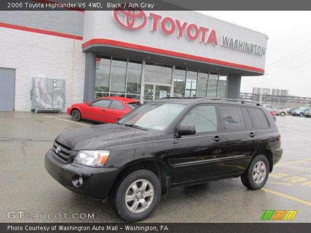 2006 Toyota Highlander V6 4WD in Black