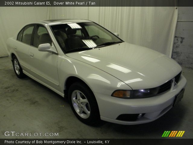 2002 Mitsubishi Galant ES in Dover White Pearl