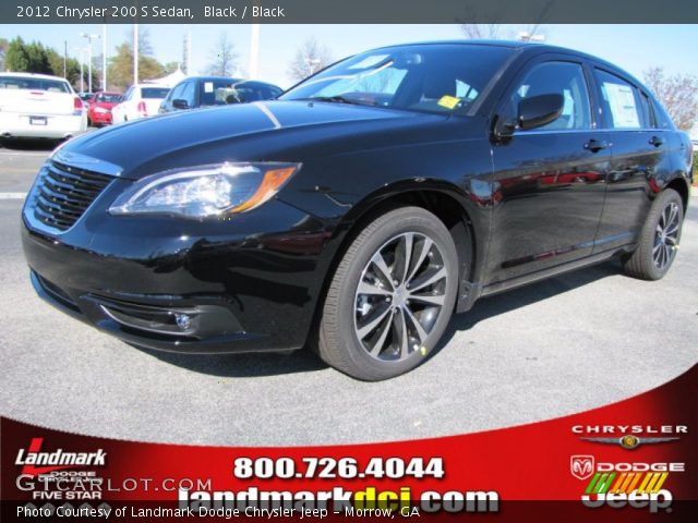 2012 Chrysler 200 S Sedan in Black