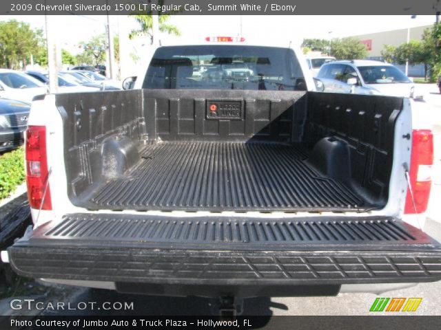 2009 Chevrolet Silverado 1500 LT Regular Cab in Summit White