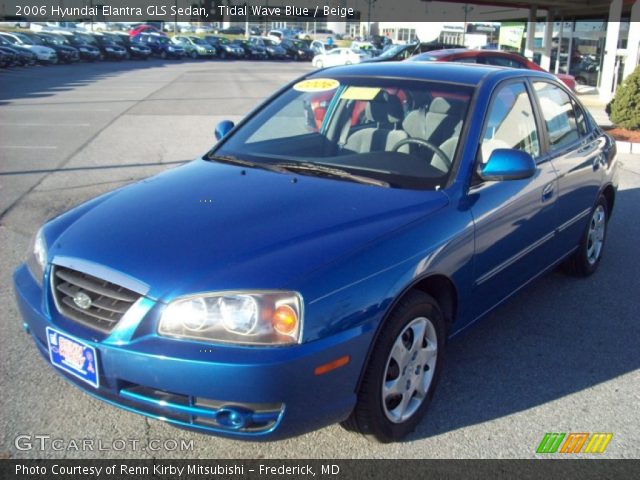 2006 Hyundai Elantra GLS Sedan in Tidal Wave Blue