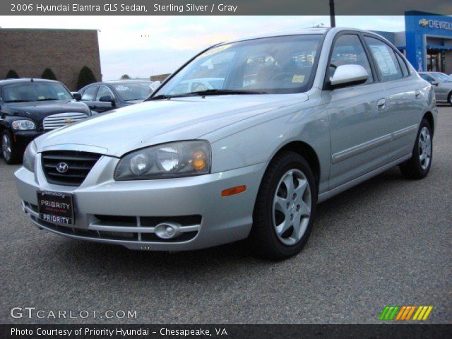 2006 Hyundai Elantra GLS Sedan in Sterling Silver