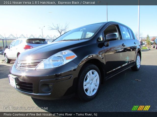 Nissan versa hatchback espresso black #5